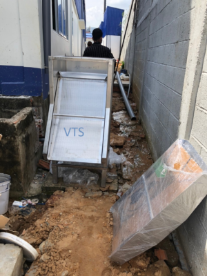 Máy lược rác tĩnh